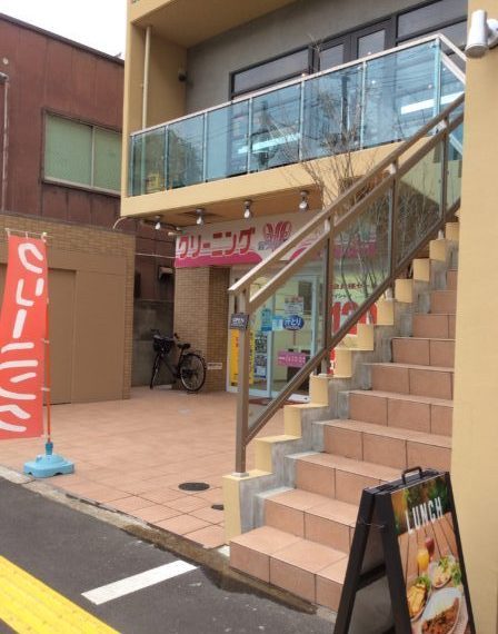 カンパニオさんの入り口階段